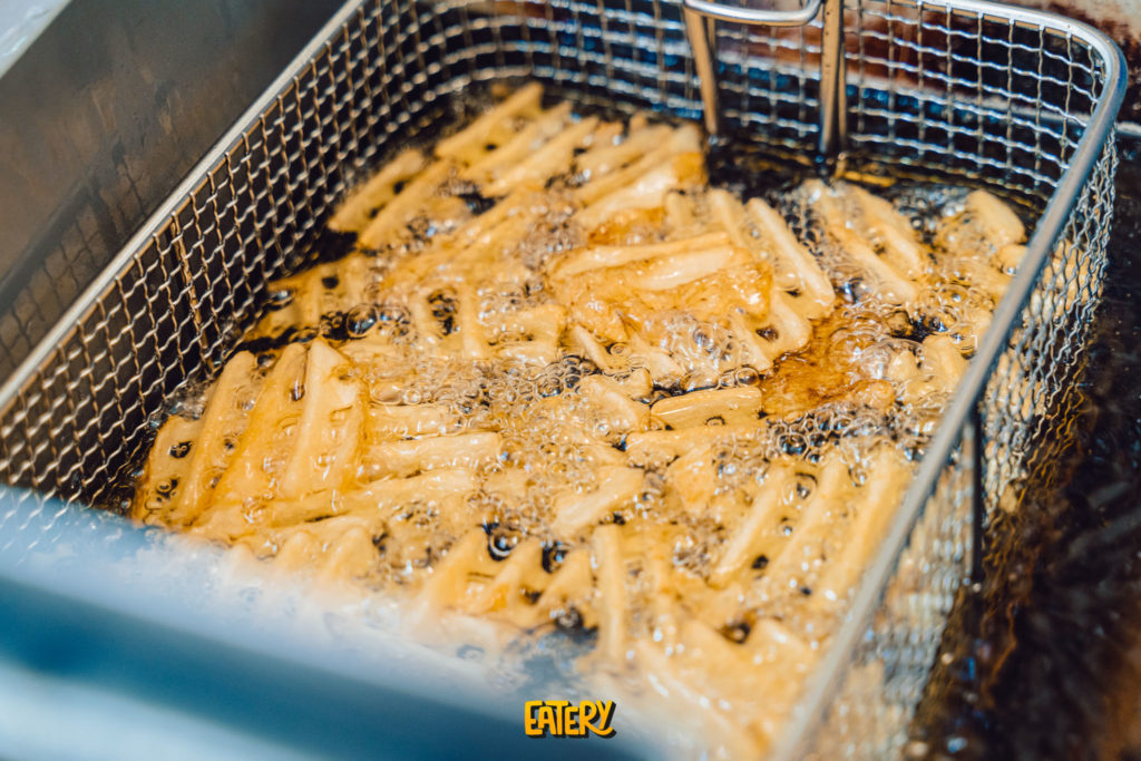 BBQ/ប៊ឺហ្គឺ/Waffle Fries ឆ្ងាញ់លាក់ខ្លួននៅម្តុំទួលទំពូង