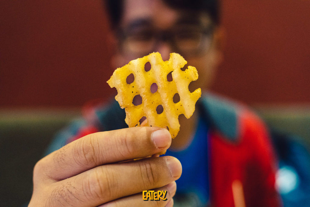 BBQ/ប៊ឺហ្គឺ/Waffle Fries ឆ្ងាញ់លាក់ខ្លួននៅម្តុំទួលទំពូង