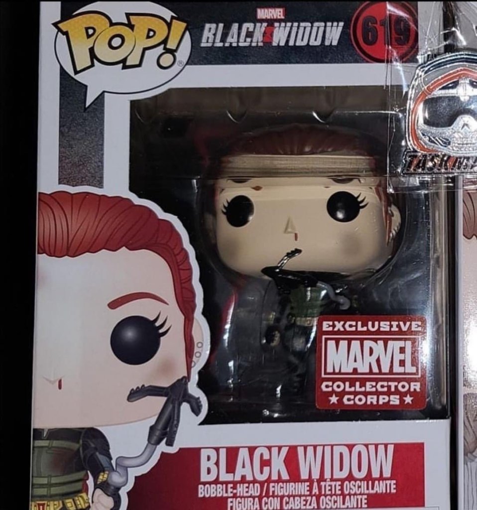 Black Widow Fanko Pop (9)