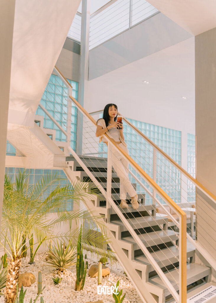 កាហ្វេក៏បាន តែក៏បាននៅ «ហ៊ីកា» សាខា IFL គឺមានទាំងពីរហ្មង