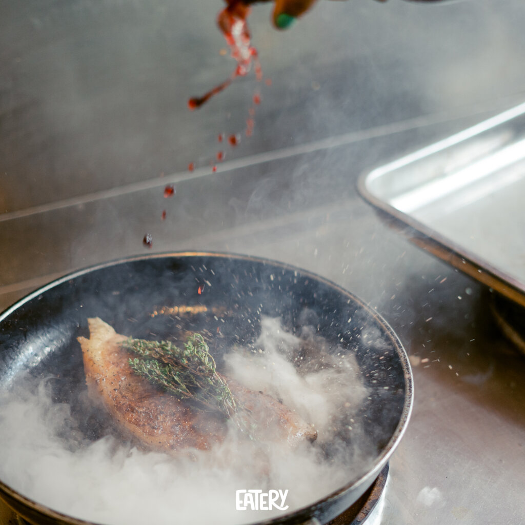 ញ៉ាំអីគេពុយពុយហ្នឹង?ការពិត «ទូរទស្សន៍ប៉ុស្តិ៍ញ៉ាំ» ទៅដល់ផ្ទះបាយពុយពុយហ្នឹងណា៎